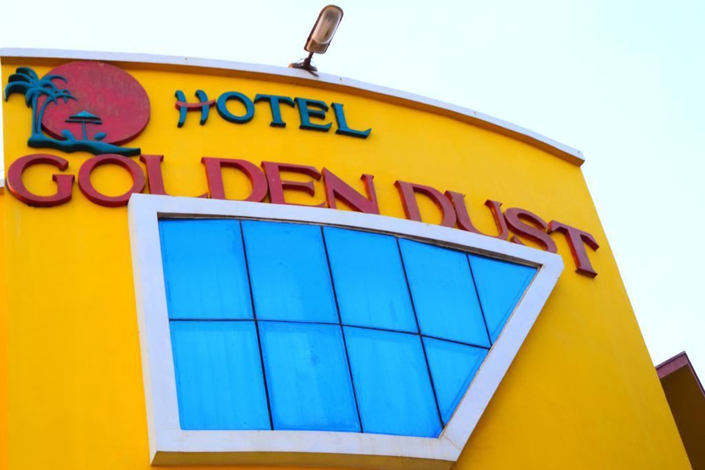 Golden Dust Hotell Puri Exteriör bild
