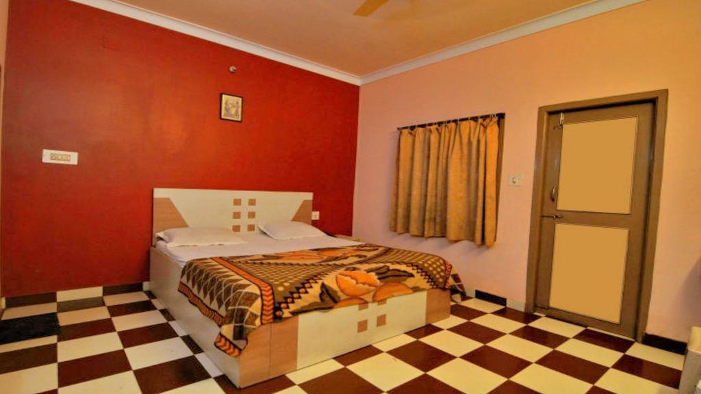 Golden Dust Hotell Puri Exteriör bild